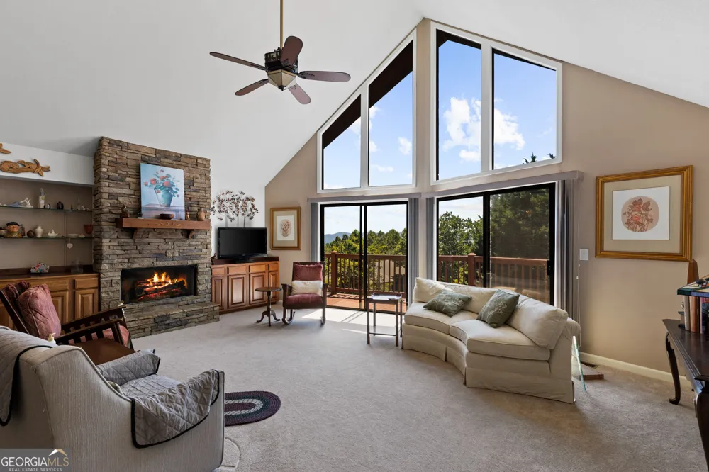 567 Mountain Top Blairsville, GA 30512