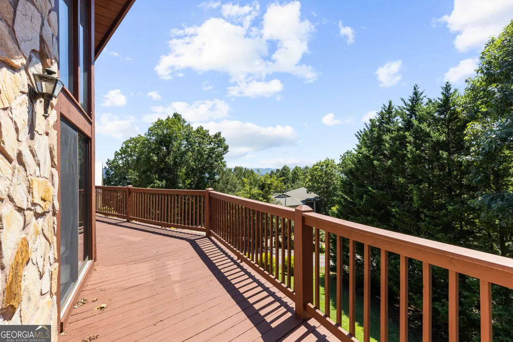 567 Mountain Top Blairsville, GA 30512