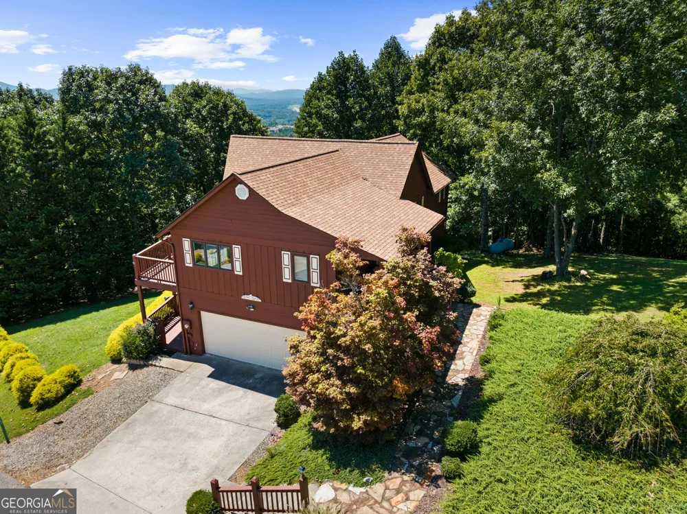 567 Mountain Top Blairsville, GA 30512