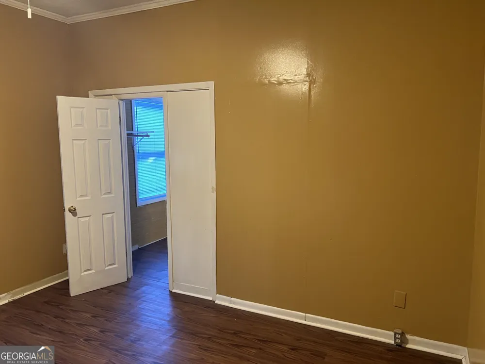2011 Albany ST Brunswick, GA 31520