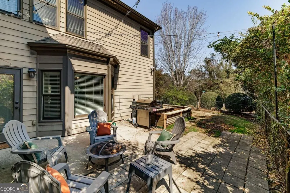201 Township LN Athens, GA 30606