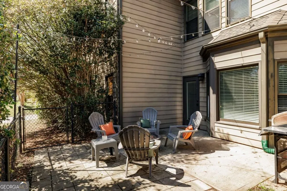 201 Township LN Athens, GA 30606