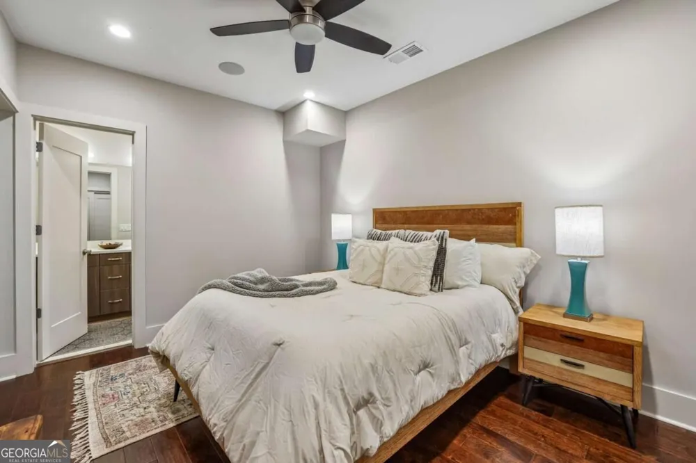 307 Canton WAY Roswell, GA 30075