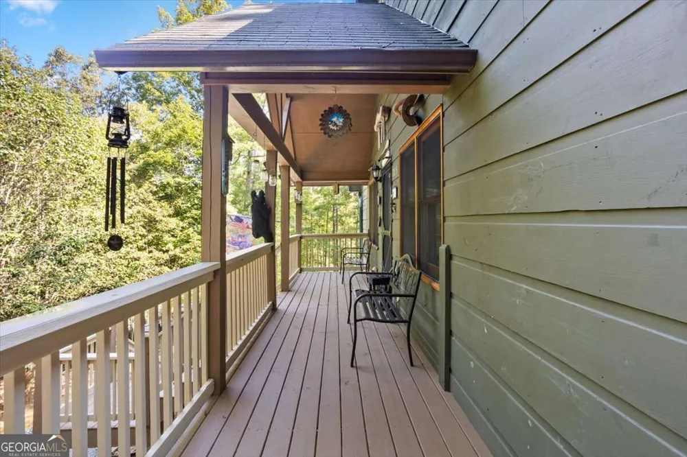 289 Cypress CIR Ellijay, GA 30540