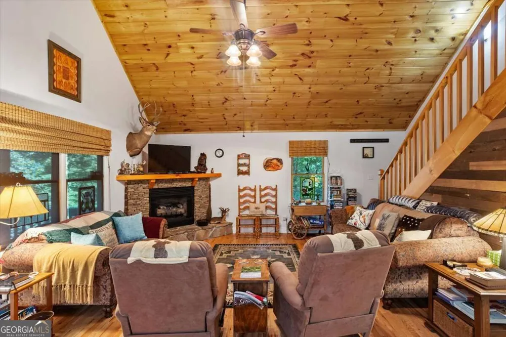 289 Cypress CIR Ellijay, GA 30540