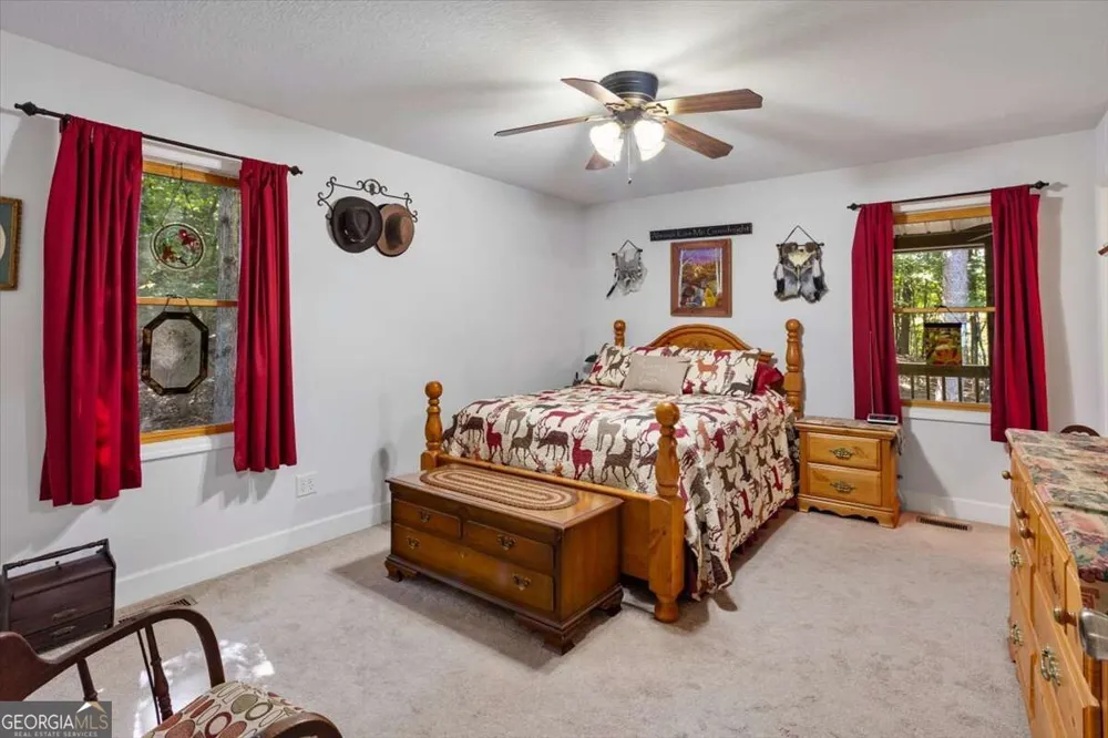 289 Cypress CIR Ellijay, GA 30540
