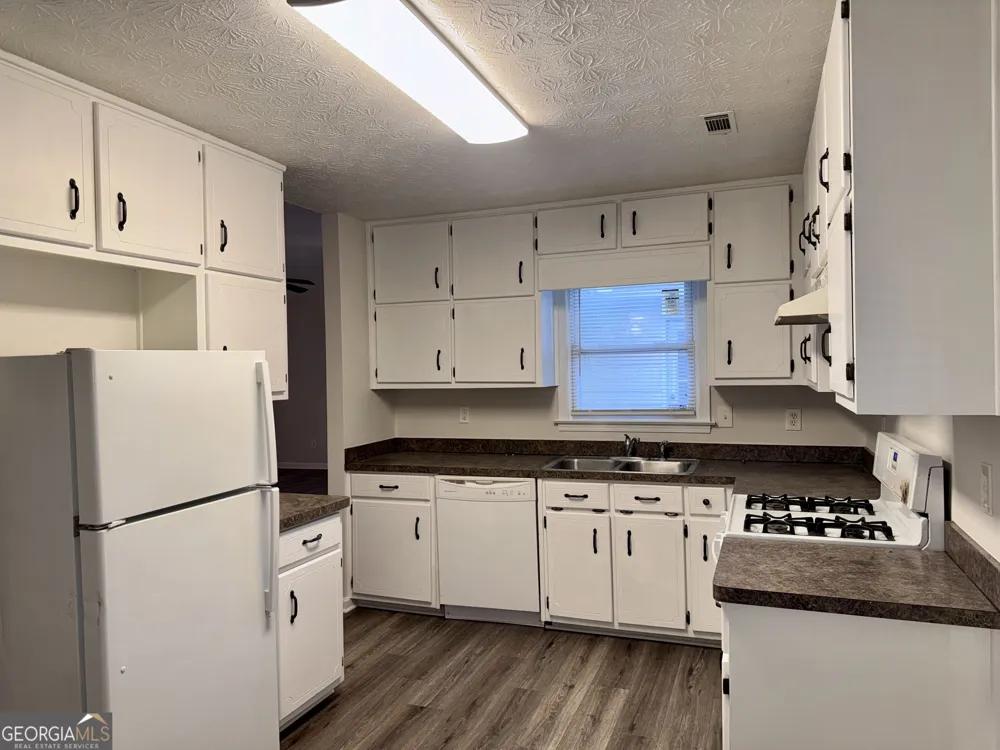 1052 Terance AVE Jonesboro, GA 30238