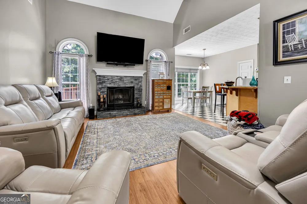 405 Rosser RD Covington, GA 30016