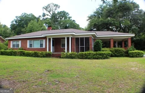 106 Oakhurst DR