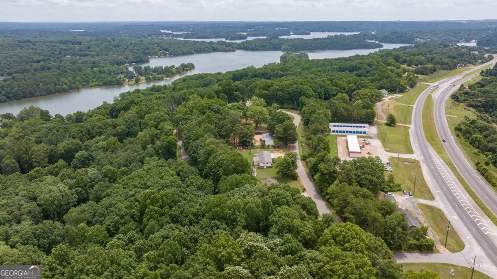 2730 Vaughandale CIR Gainesville, GA 30506