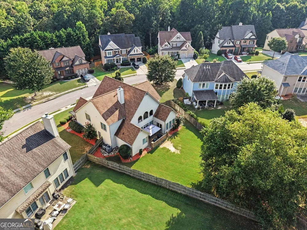 825 Grand Ivey PL Dacula, GA 30019
