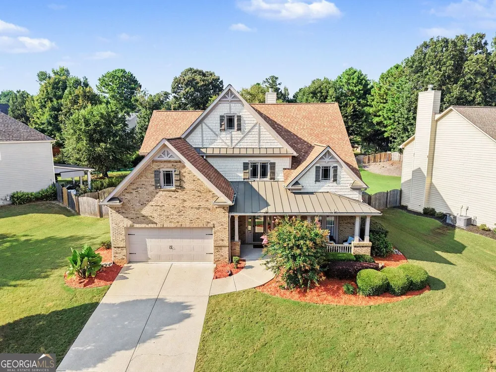 825 Grand Ivey PL Dacula, GA 30019