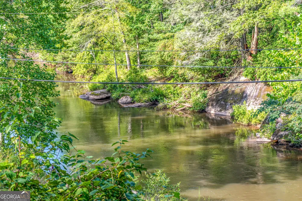 55 River Bend LN Blue Ridge, GA 30513