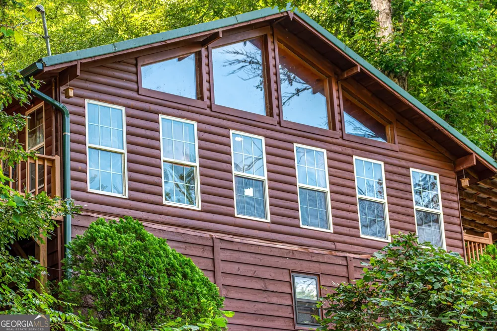 55 River Bend LN Blue Ridge, GA 30513
