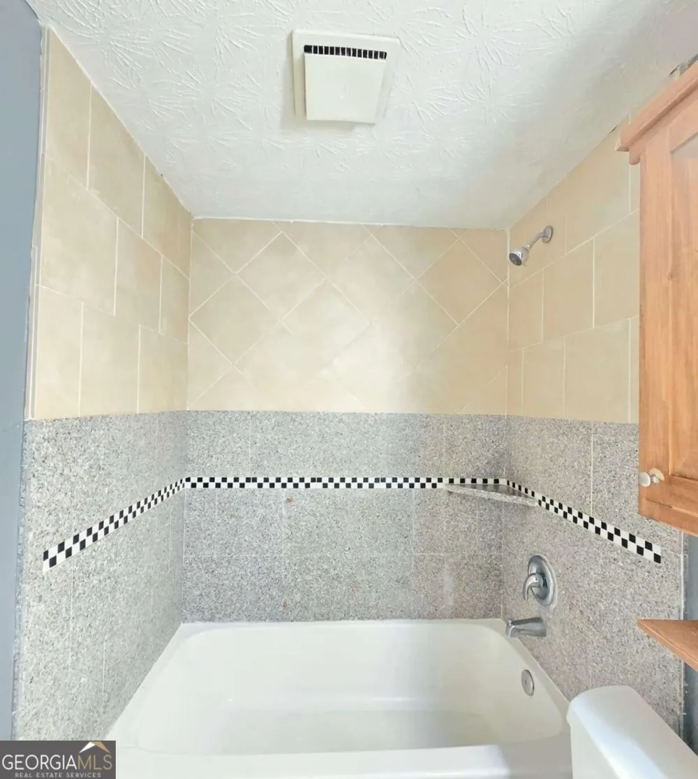 2514 Rhoanoke DR Duluth, GA 30096