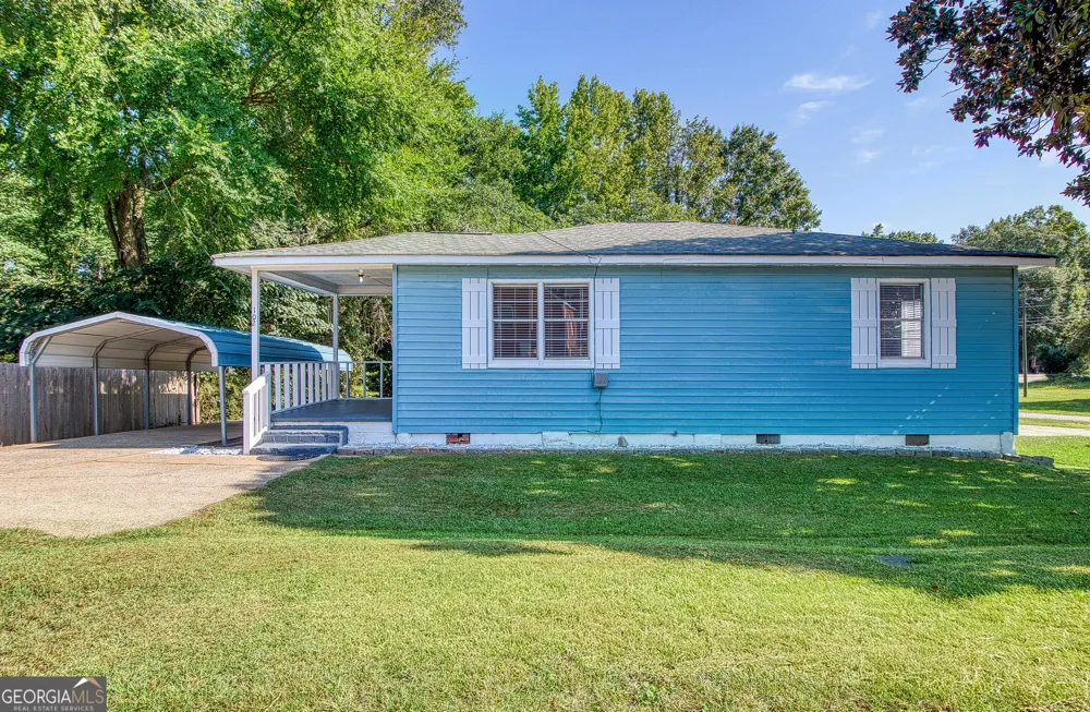 102 Sprayberry RD Newnan, GA 30263