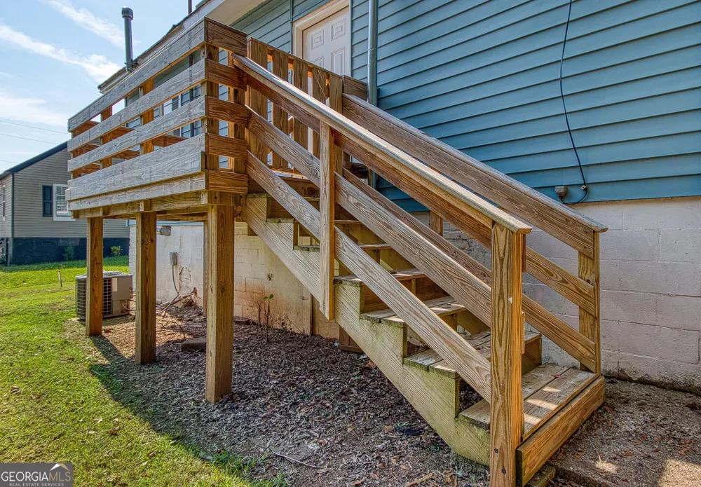 102 Sprayberry RD Newnan, GA 30263
