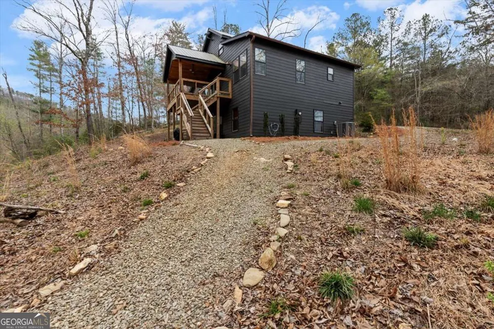 496 Meadow Lane Talking Rock, GA 30175
