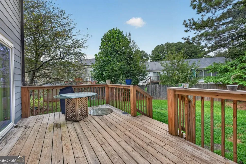 7033 Panda LN Austell, GA 30168