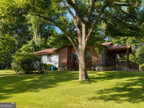 211 Alice Walker DR
