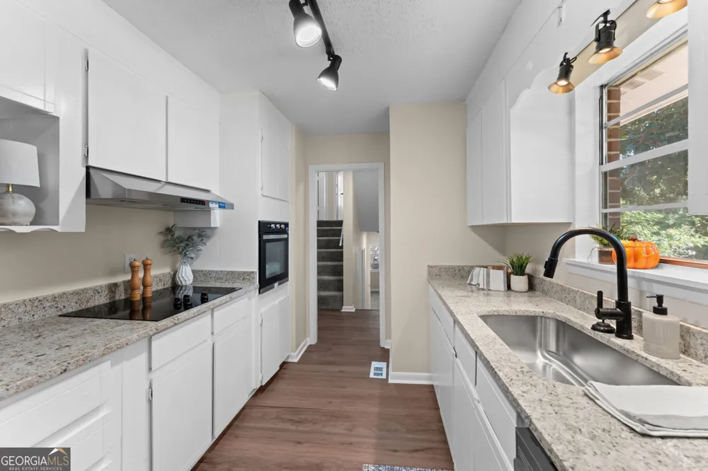 414 Kimberly RD Warner Robins, GA 31088