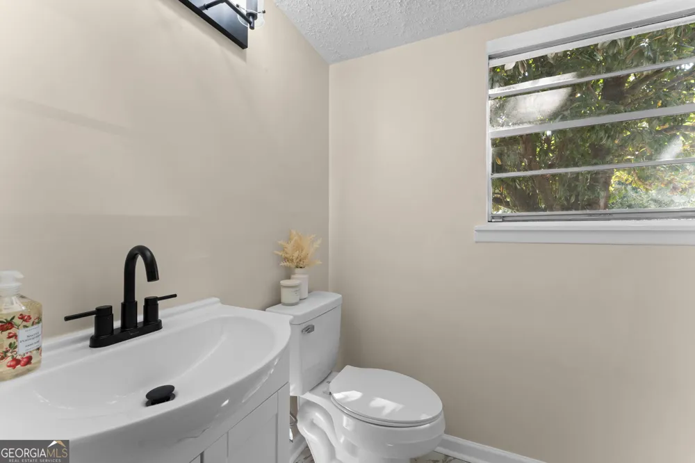 414 Kimberly RD Warner Robins, GA 31088
