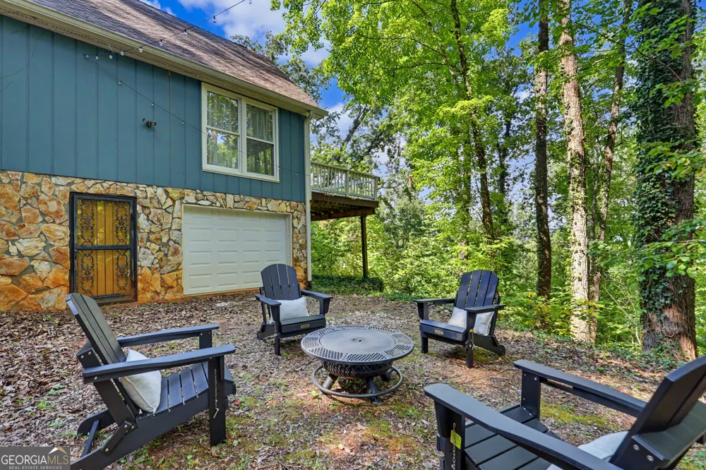 931 Timber Bluff DR Clayton, GA 30525