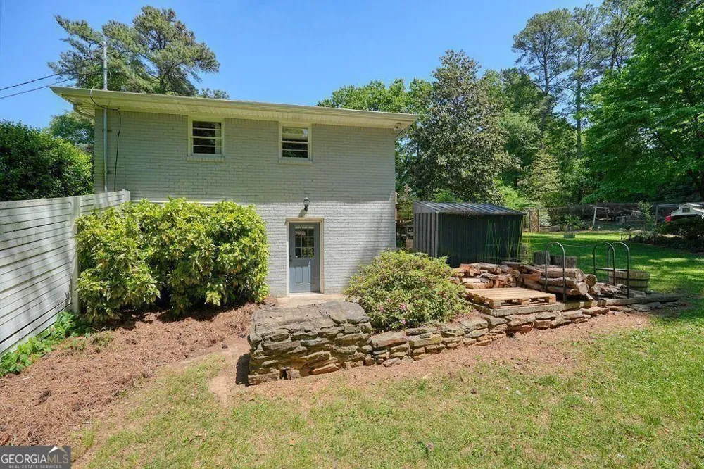 436 Concord RD Smyrna, GA 30082