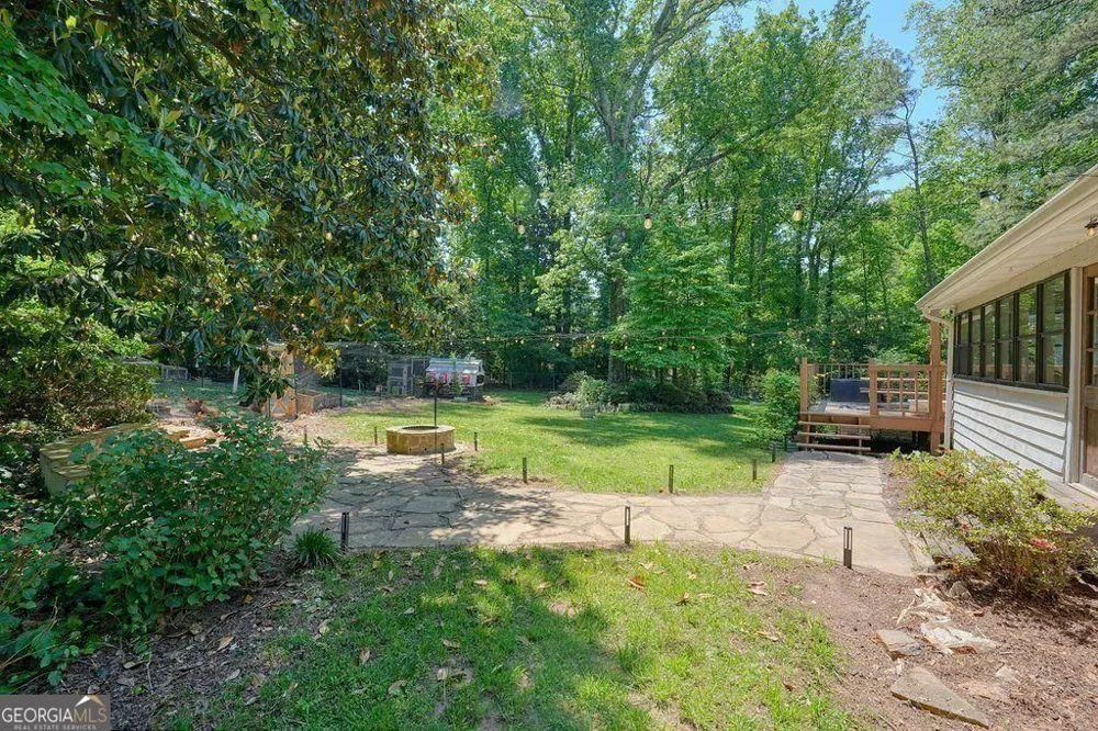 436 Concord RD Smyrna, GA 30082