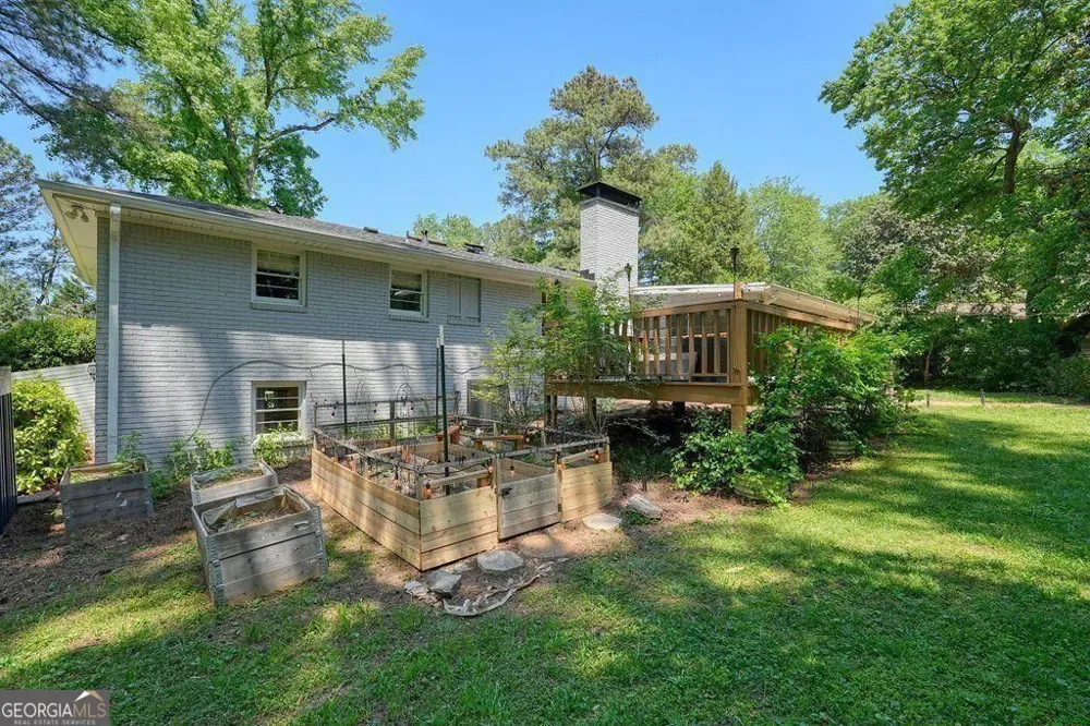 436 Concord RD Smyrna, GA 30082