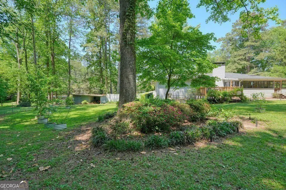 436 Concord RD Smyrna, GA 30082