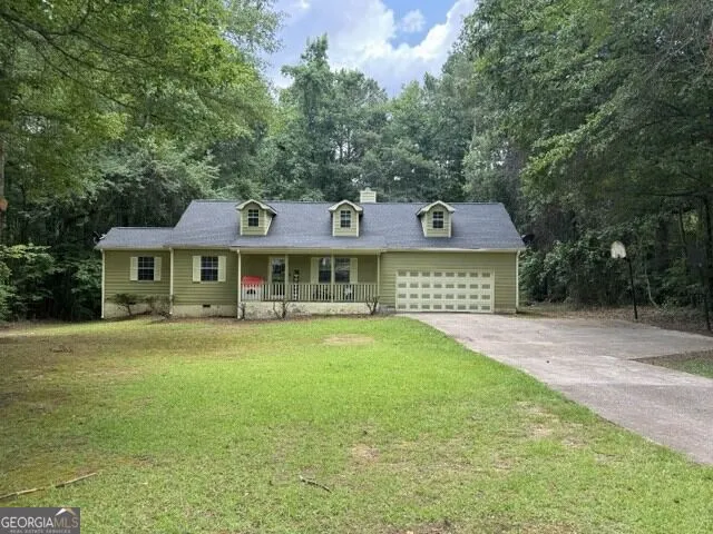 253 Ruth DR Newnan, GA 30265
