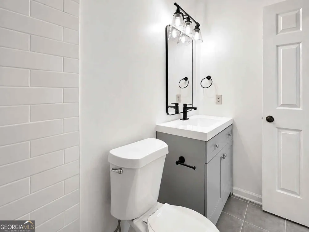 1130 Jamestowne TRL Alpharetta, GA 30009