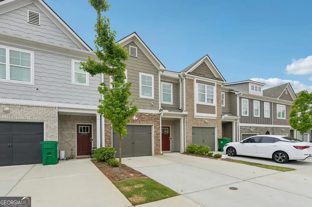 5811 Calle Vista DR Lithonia, GA 30058