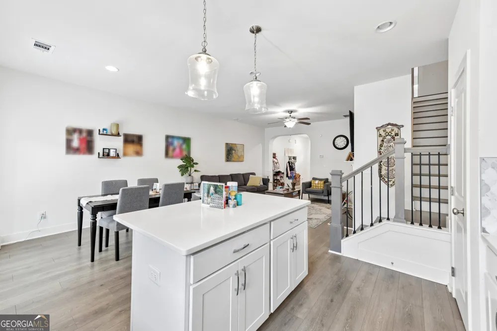 5811 Calle Vista DR Lithonia, GA 30058