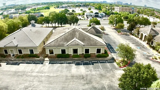 9643 HUEBNER RD #103 & 102 San Antonio, TX 78240