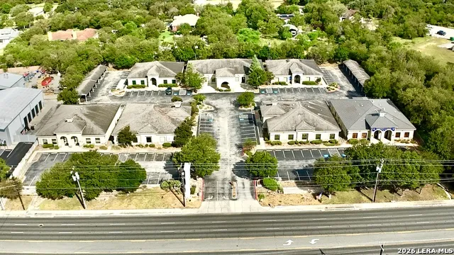 9643 HUEBNER RD #103 & 102 San Antonio, TX 78240
