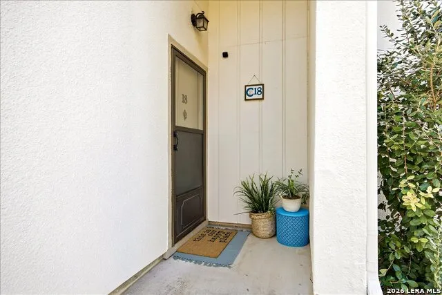 1135 Parkview #APT C18 Canyon Lake, TX 78133