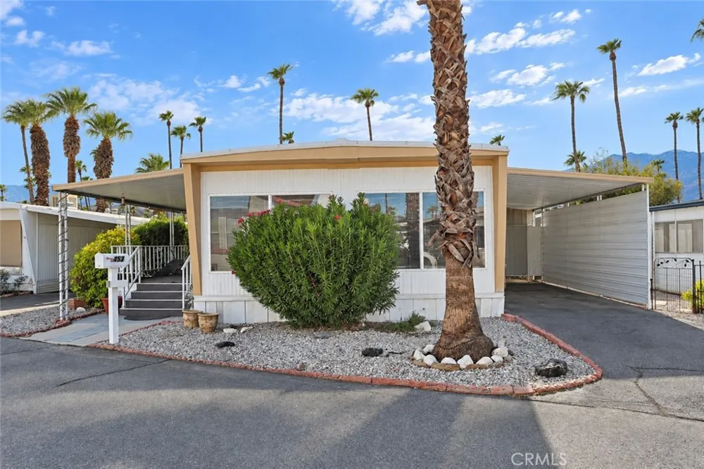 453 Little Deer Cathedral City, CA 92234