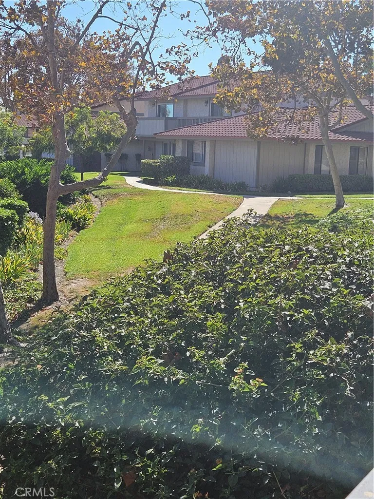 5187 Aspen Drive Montclair, CA 92377