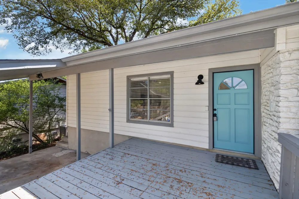 2703 Princeton Drive Austin, TX 78741