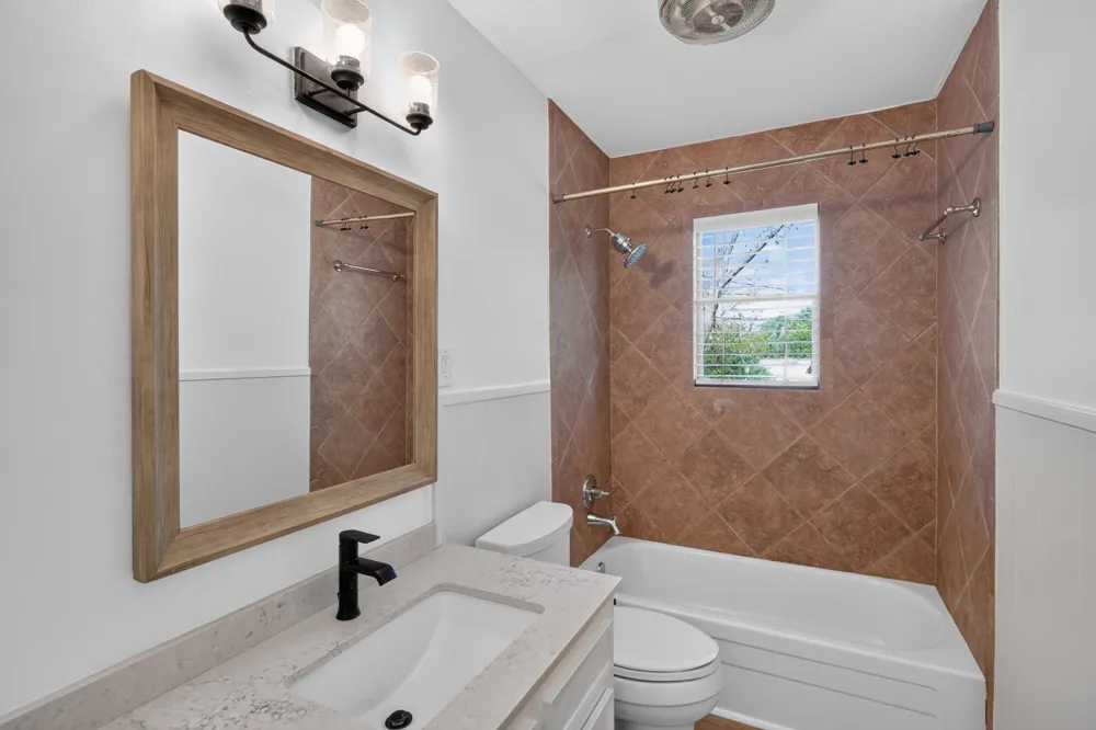 2703 Princeton Drive Austin, TX 78741