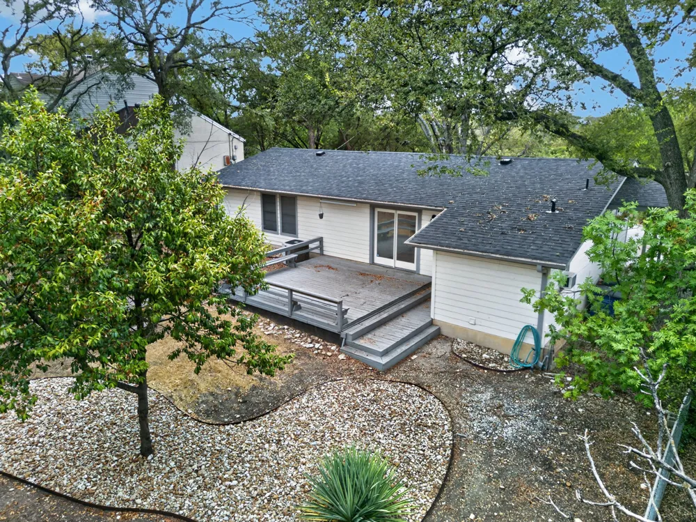 2703 Princeton Drive Austin, TX 78741
