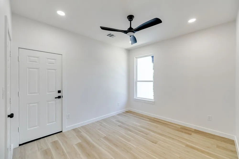 2923 Materhorn Drive Dallas, TX 75228