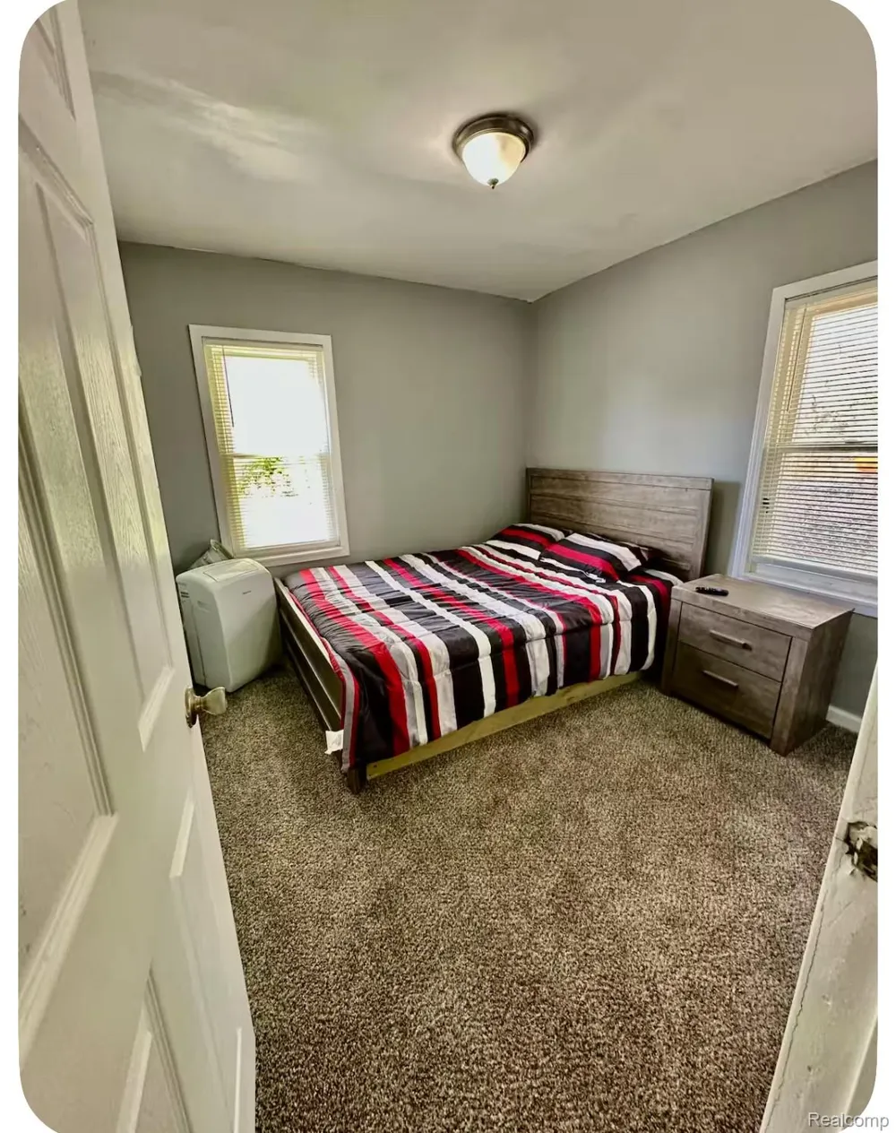 19129 Strasburg Street Detroit City, MI 48205