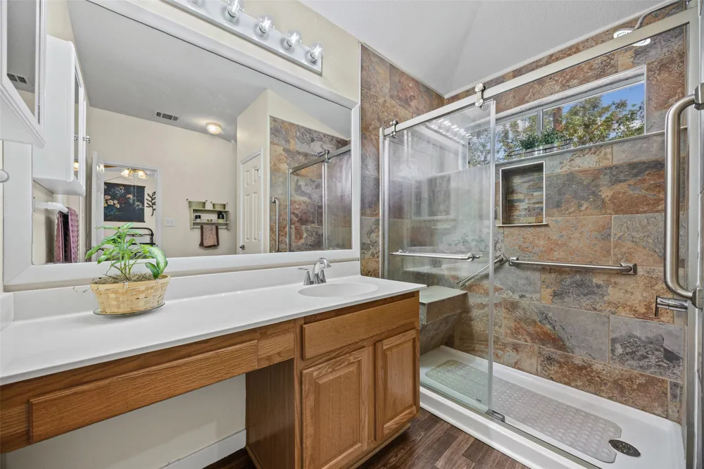 1109 Chardonnay Crossing Leander, TX 78641
