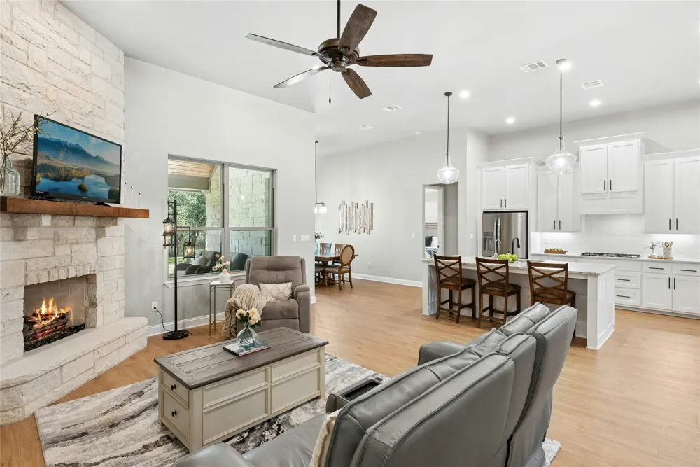11175 Golden Eagle Avenue Salado, TX 76571