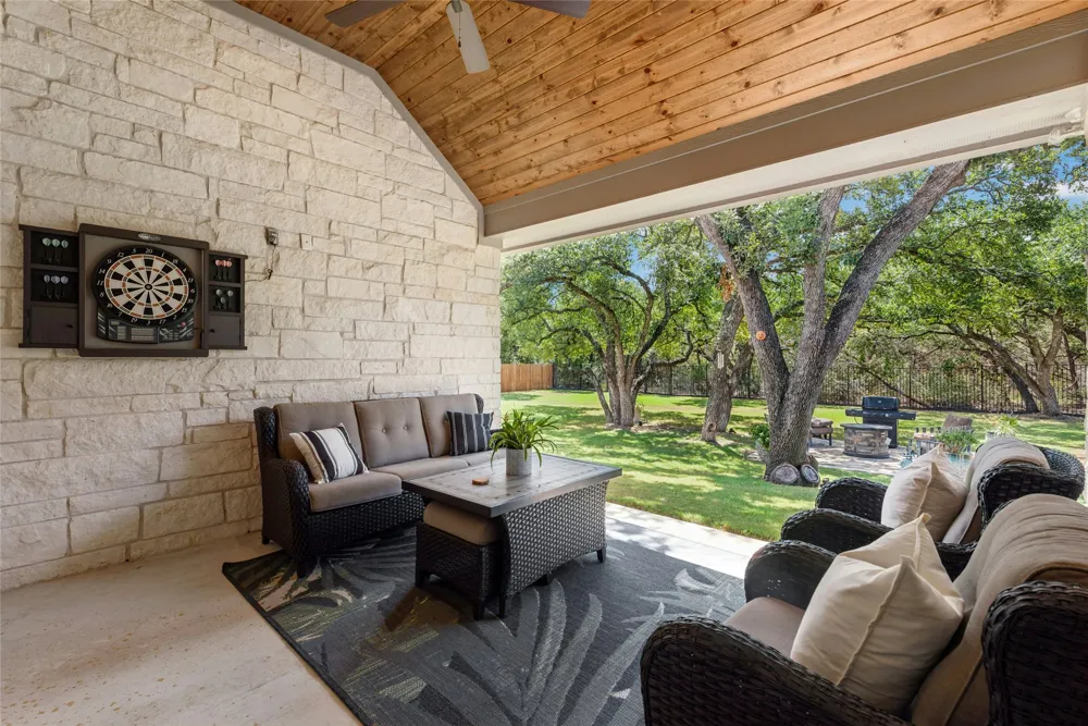 11175 Golden Eagle Avenue Salado, TX 76571
