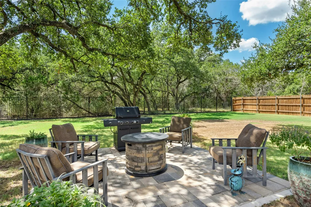 11175 Golden Eagle Avenue Salado, TX 76571