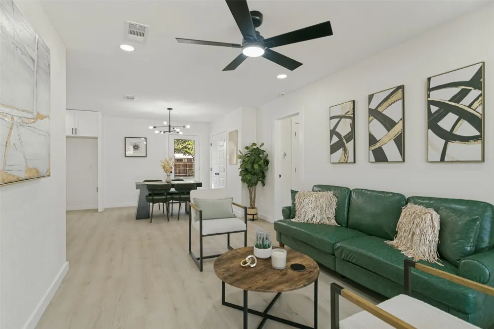 2812 E 15th Street Plano, TX 75074